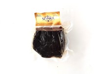 Szynka z jelenia wędzona dymem czereśniowym